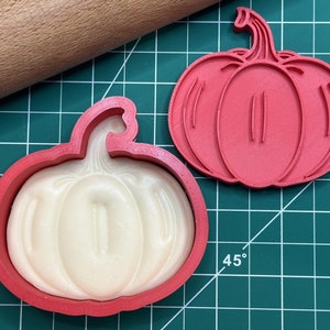 Pumpkin Cutter with Stamp