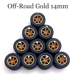 Te37 Off-Road Gold (SET DE 5 PAQUETES) 14 mm - Escala 1/64 con neumáticos de goma