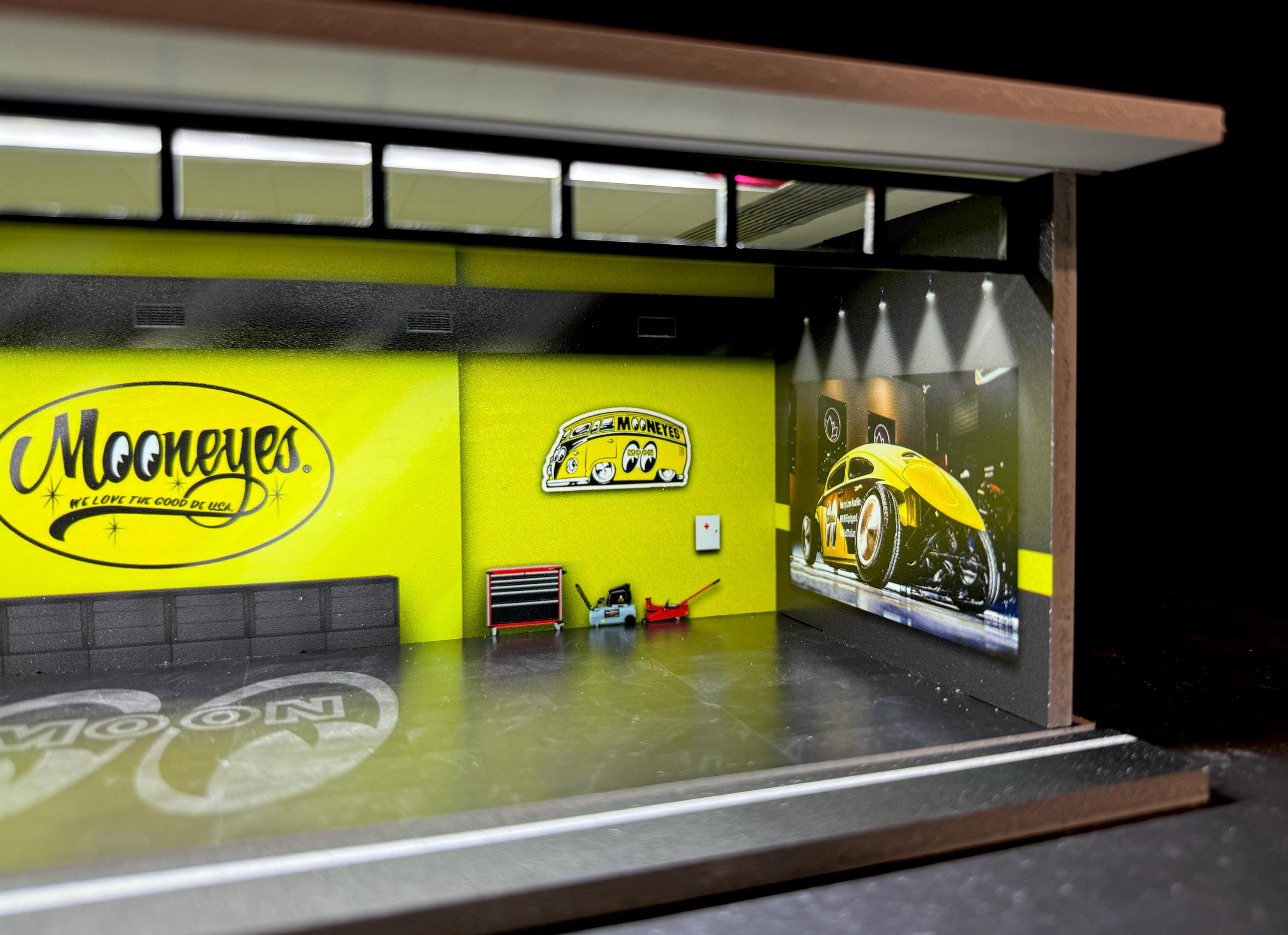 ☆ Creative Moon Garage il_1080xN.6221272192_o7eu.jpg