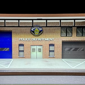 Diorama à affichage LED sur le thème du service de police