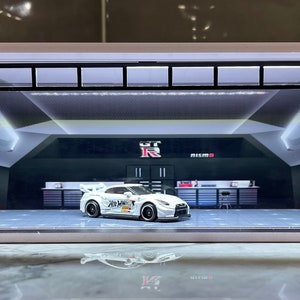Diorama de exibição LED temático GTR R35