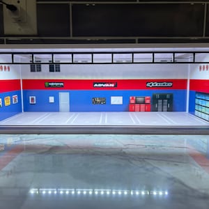 General Interior Garage Theme LED Display Diorama