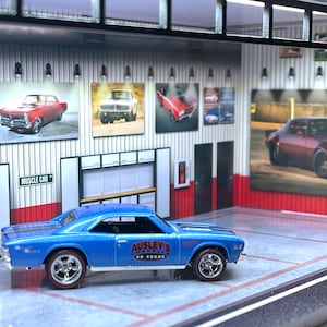 Diorama de exhibición LED con temática de garaje de Muscle Car