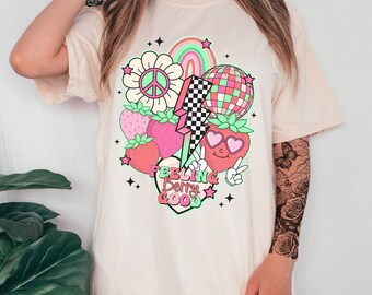 Comfort Colors Strawberry Shirt, Berry Shirt, Cute Strawberry Shirt, Strawberry Gifts, Retro Strawberry Shirt, Strawberry Festival Shirt