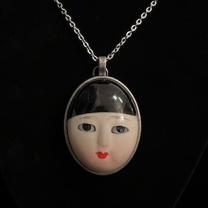 Geisha Necklace
