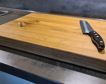 Eikenhouten snijplank / keukenplank van massief eikenhout - handgemaakt - tijdloze elegantie voor uw keuken - personaliseerbaar