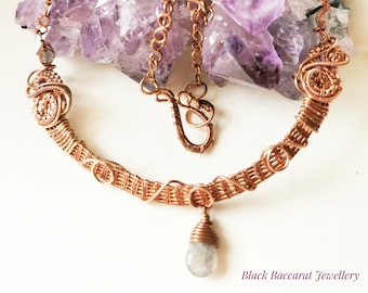 Wirewrapped choker in natural copper and Labradorite