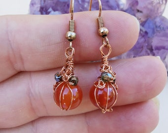Pumpkin earrings in natural copper and carnelian