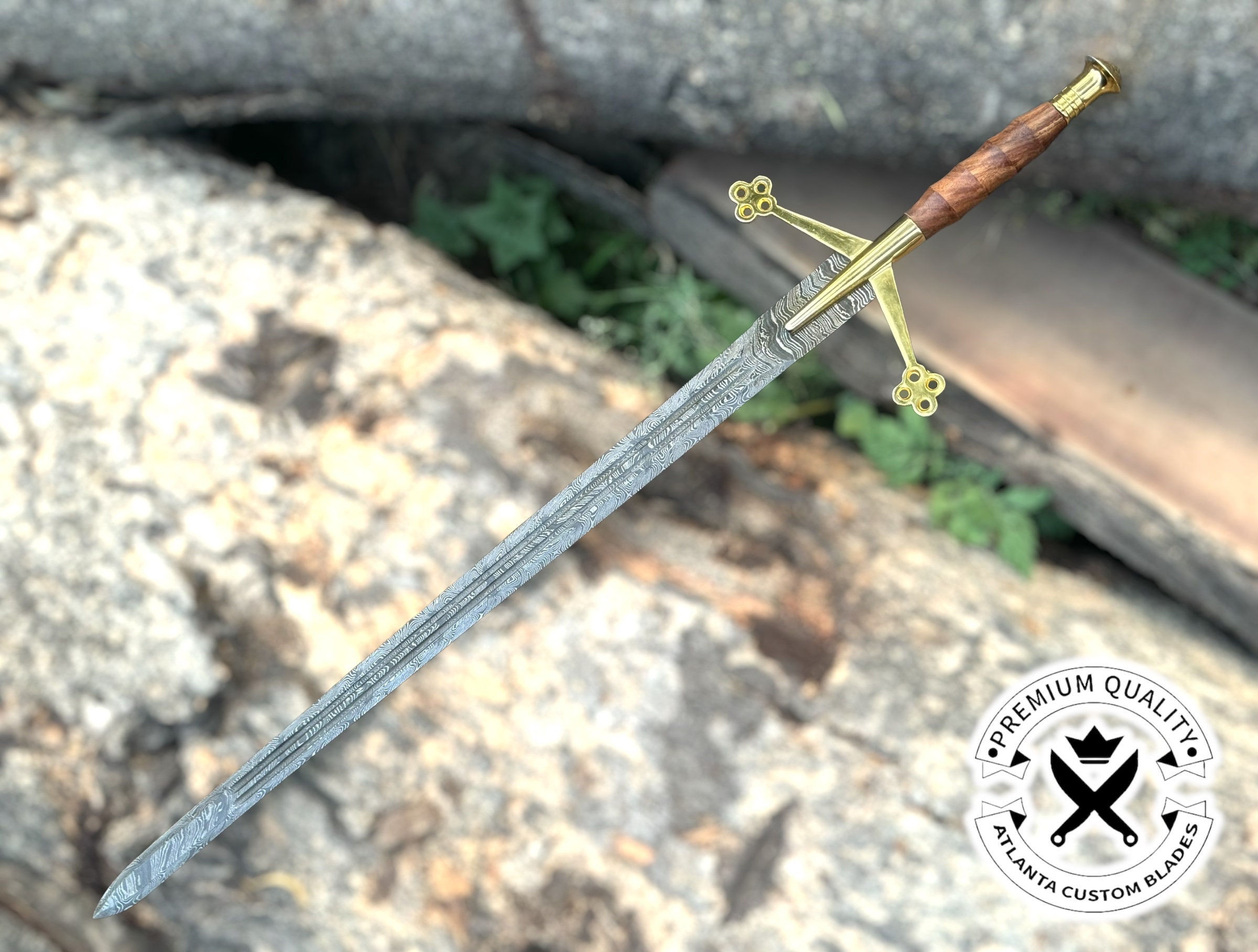 Handmade Forged Damascus Steel Claymore Custom Sword - Historical Medieval Highlands Scottish Replica Sword with Leather Sheath-Gift For Him