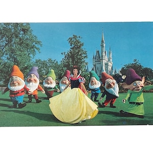 Blanche Neige et les Sept Nains - Cartes postales personnages Disney Wold - Walt Disney Productions - Occasion