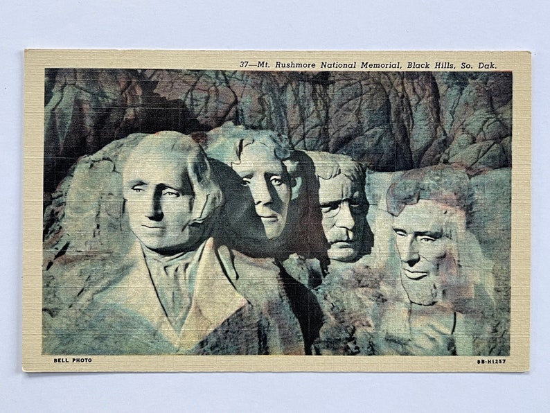 Vintage 1940s Mt Rushmore Postcard - Black Hills, SD - Washington ...