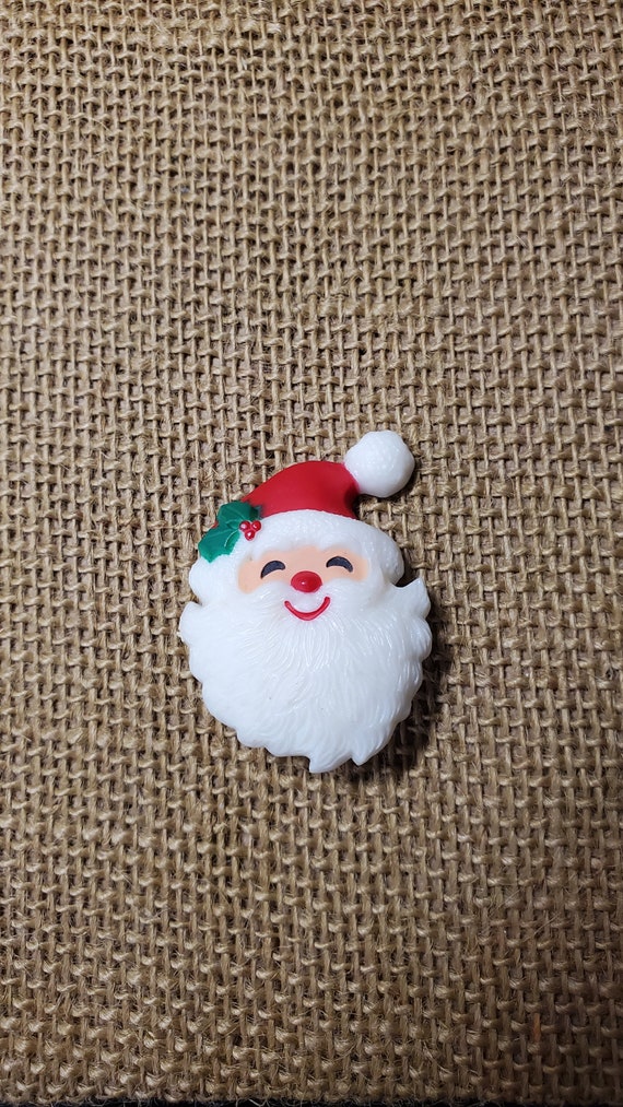 Vintage Hallmark Brooch - Smiling Santa