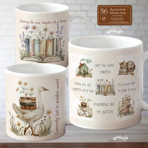 以下が含まれることがあります： 本をテーマにしたデザインの白いセラミックマグカップ3個セット。1つのマグカップには「Living life one chapter at a time」というテキストと本と花のイラストが描かれています。別のマグカップには本を運ぶガチョウが描かれています。3つ目のマグカップには複数のイラストが描かれています。