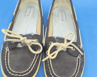 Zapatos náuticos de piel a cuadros para mujer Sperry, azul marino, talla 9 M