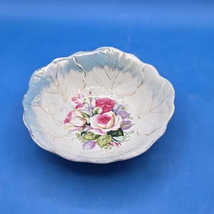 Vintage Fluted Bowl: Pink Roses, Gold Gild & Mother of Pearl Decor