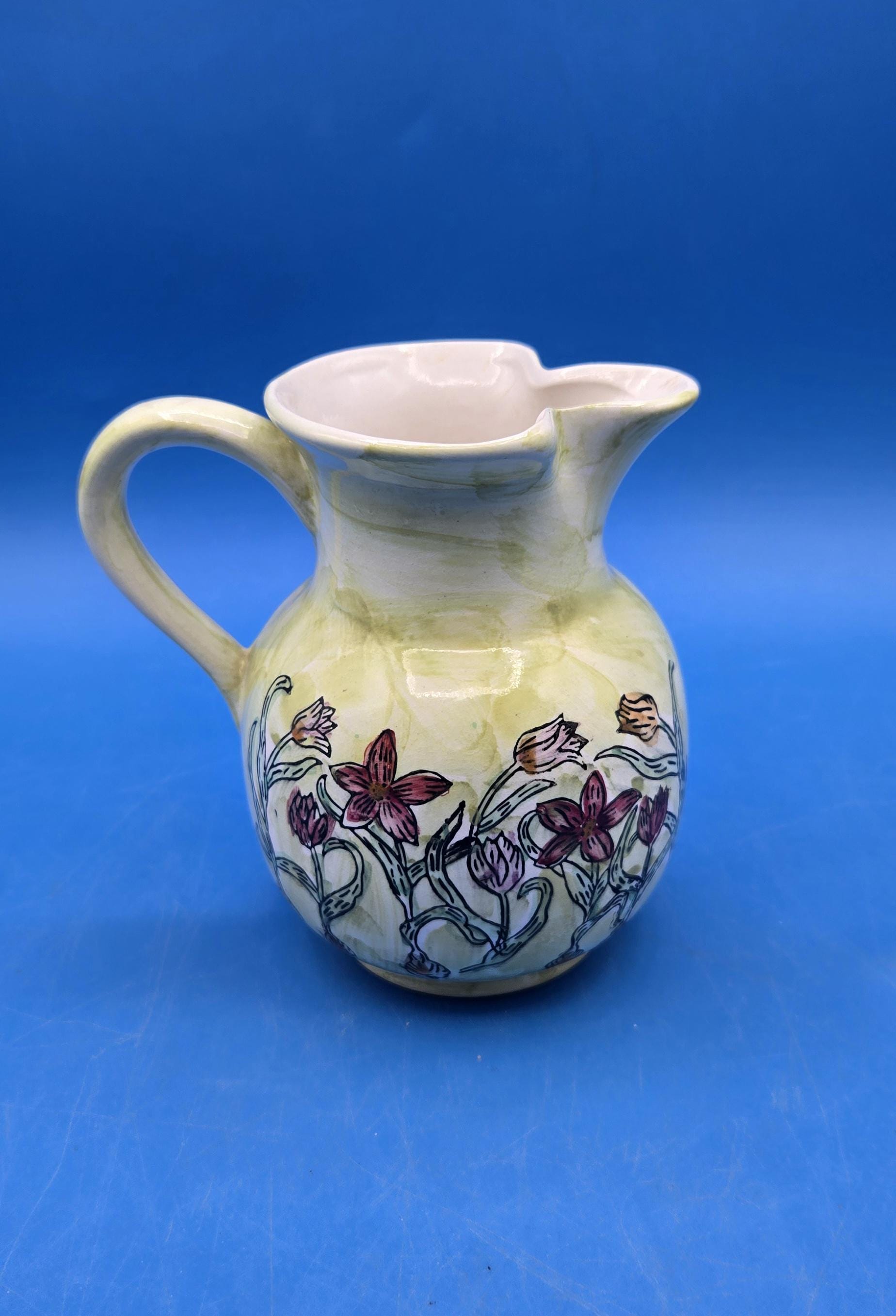 手描きの花柄陶器ピッチャー：ヴィンテージの職人による水差し - Etsy 日本