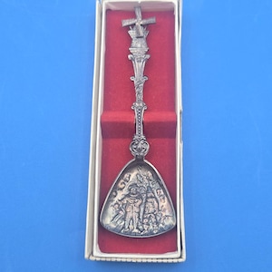 Vintage Holland Netherlands Souvenir Spoon, Collectible Dutch Gift, Travel & Display Collectors Gift