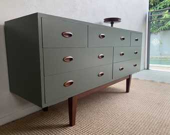 SOLD 1970 Mid Century Modern 7 Drawer Dresser Sideboard