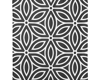 Minimalist Shower Curtain – Black and White Geometric Bathroom Decor