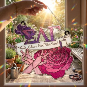 シグマ・ラムダ・ガンマのサンキャッチャー、ビッグシスター女子学生クラブの窓飾り、ガンマのガラスアート