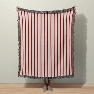 Minimalist Striped Throw Blanket, Burgundy Pink, Modern Home Decor