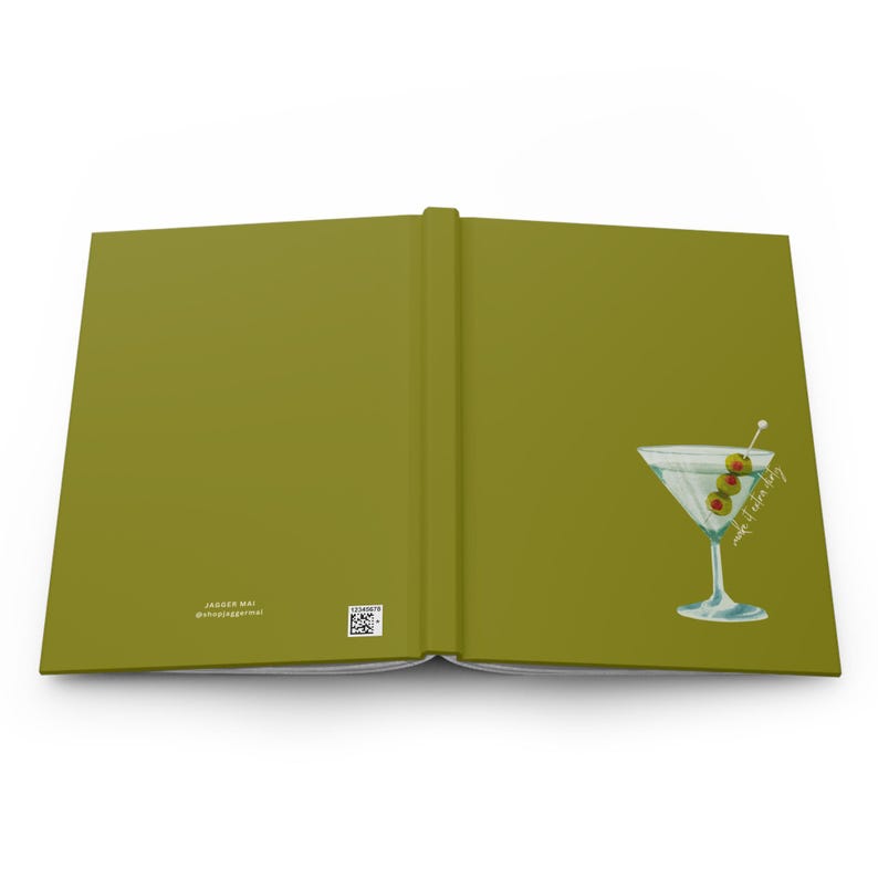Puede incluir: Un diario verde con una ilustraci&oacute;n de copa de martini en la portada. El texto en la portada dice "Let's have a drink".