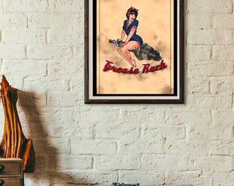 Grease Girl A4 gerahmt Pinup auf Zündkerze