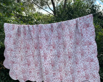 Colcha vintage Toile de Jouy de algodón, rojo y crema, 220 x 240 cm