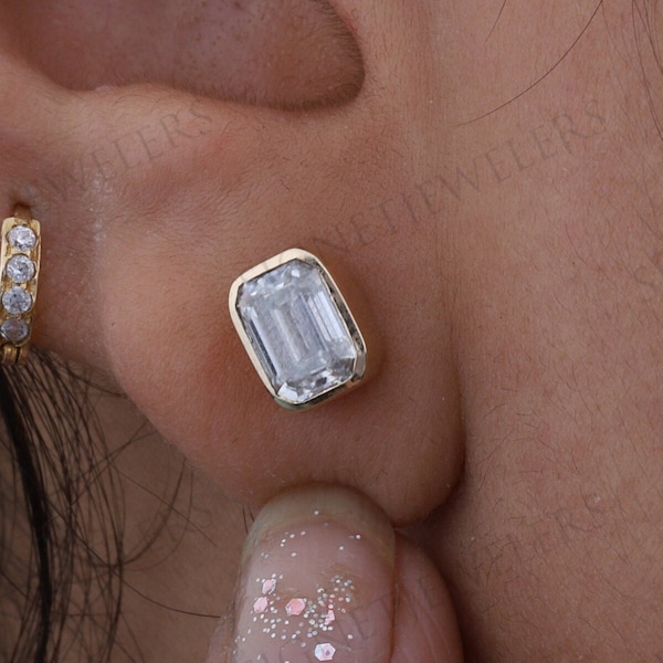 Moissanite Earrings, Moissanite Stud Earrings, Emerald Cut Moissanite Dainty Earrings, Minimalist Earrings, Delicate Bezel Stud Earrings