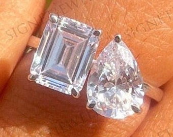 Unique 4 carat Pear + Emerald Cut IGI Certified F/VS1 Two Stone Lab Grown Diamond Solitaire Toi et Moi Ring You & Me Ring Engagement Ring.