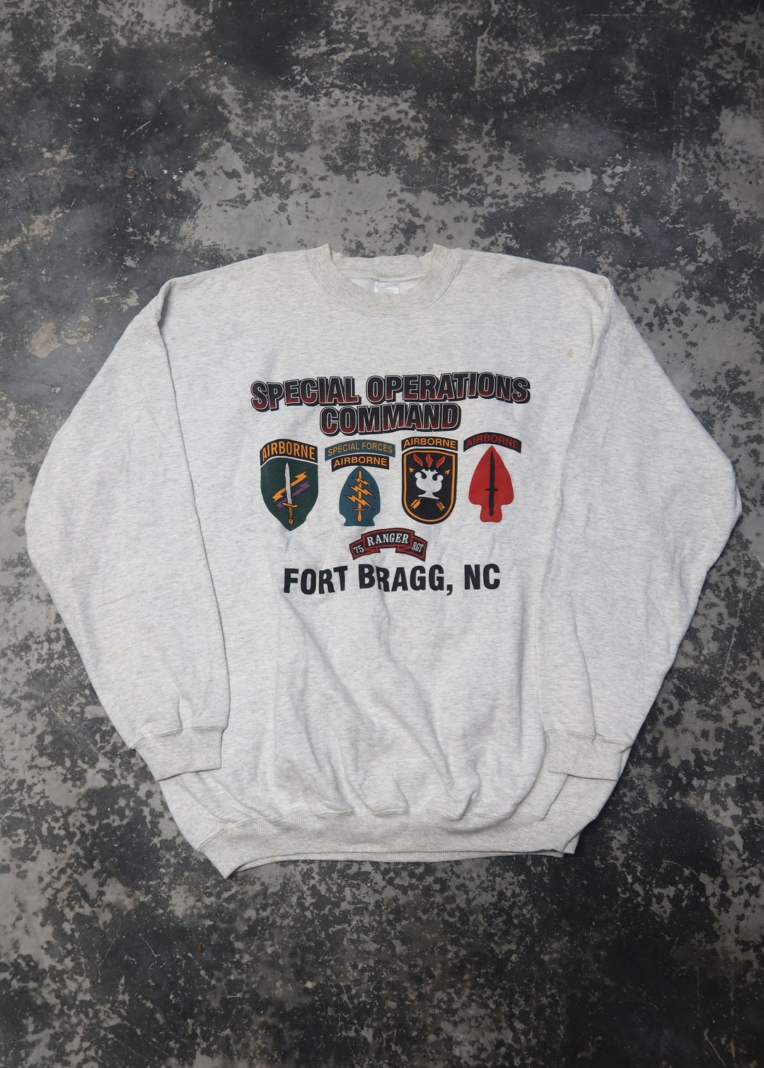 Vintage Fort Bragg Special Forces Crewneck Sweatshirt Made USA Size 2XL