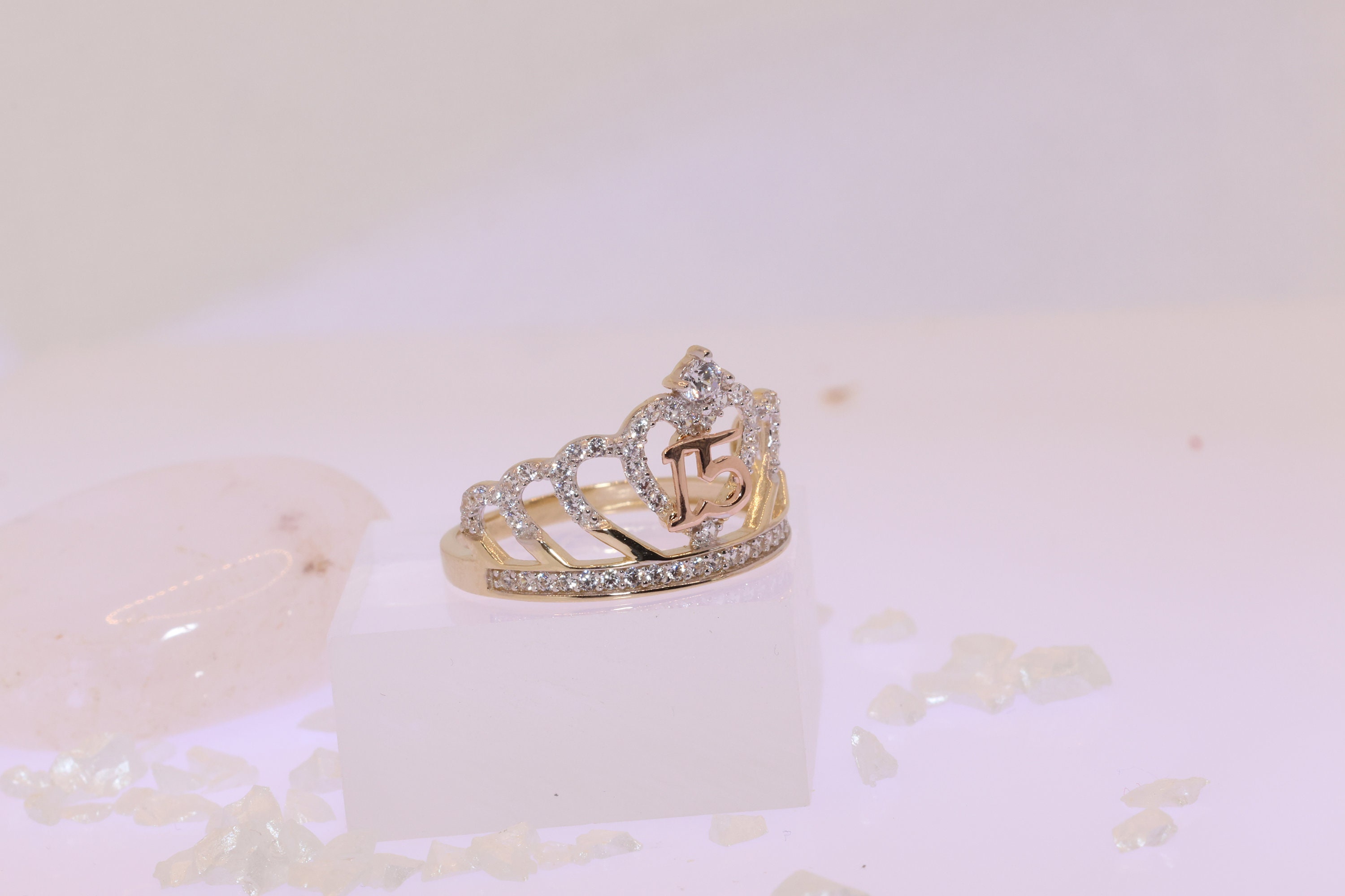 Pendentif Couronne En Or Jaune 14 Carats Avec Zirconium Cubique - 1,8g, Neuve Avec étiquettes