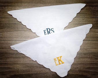 Custom Monogrammed Wedding Handkerchief Embroidered Initial Wedding Hankie Scallop Edge Handkerchief Wedding Handkerchief Groom&#39;s Gift