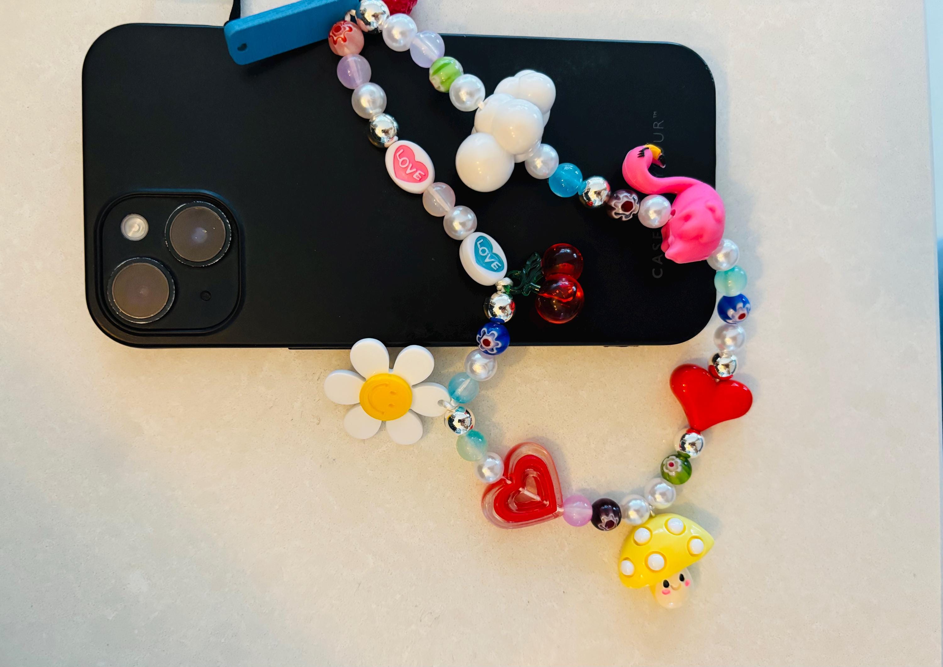テックアクセサリー STRING TING/ CANDY LOVE HEART WRISTLET PHONE STRAP Hearts