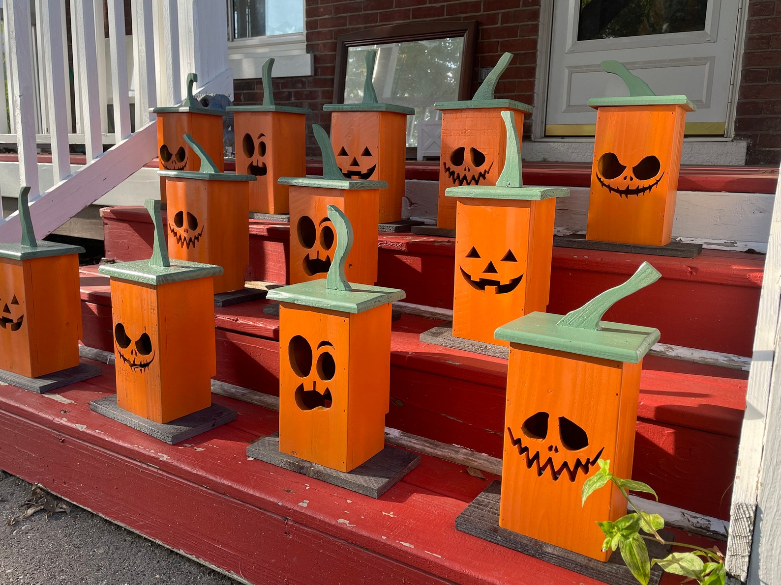 Handmade Cedar Wooden Jack-o'-lanterns | Light up Jack O Lanterns ...