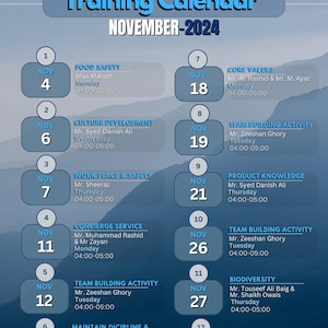 Könnte beinhalten: Ein blauer und weißer Kalender mit dem Titel "In-House Training Calendar" und dem Monat "November 2024". Der Kalender listet tägliche Trainingseinheiten mit Themen wie "Lebensmittelsicherheit", "Kulturentwicklung", "Arbeitsplatz- und Arbeitssicherheit", "Concierge-Service", "Teambildungsaktivität", "Grundwerte", "Produktkenntnisse", "Biodiversität" und "Aufrechterhaltung von Disziplin und Arbeitsumgebung".