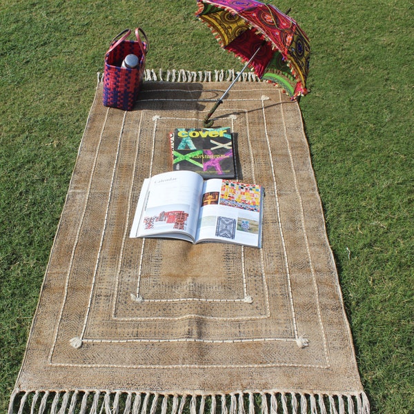 Tapis de travail en fil indien fait à la main, tapis en coton Navajo kilim, tapis imprimé à la main, tapis bordé, décor de salon, de jardin