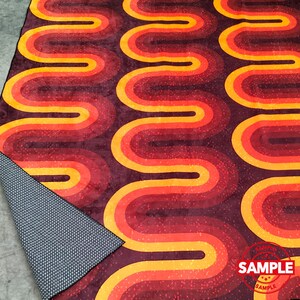 Groovy 70s Rug: Psychedelic Wavy Design image 4