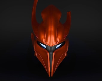 Casco de Igris de Solo Leveling (Broken and Whole)