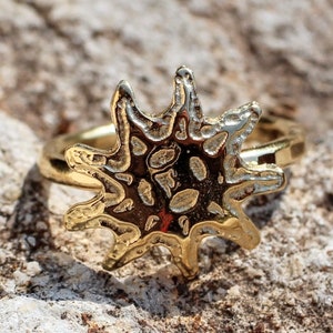 Gold-plated hammered ring Edelweiss flower adjustable ring designer jewel edelweiss ring edelweiss jewel