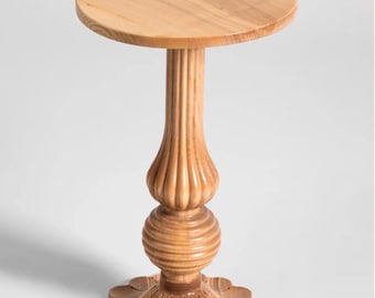 Handcrafted Wooden Drink Table – Carved Pedestal Accent Table