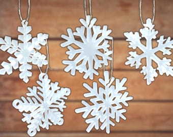 Juego de 5 copos de nieve navideños de plexiglás PMMA incoloros con acabado satinado, cortados con láser - Decoraciones para el árbol de Navidad - Adornos para fiestas