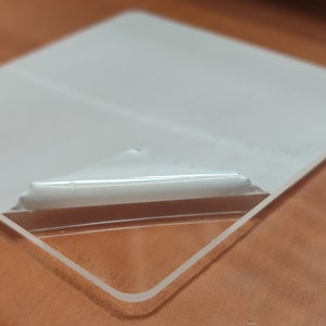 Transparent PMMA plate, thickness 2 mm, square shape - 9 x 9 cm - Rounded edges - DIY and laser engraving