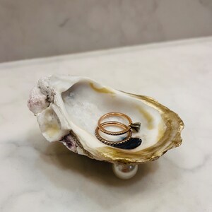 Gold Tipped Oyster Ring Holders
