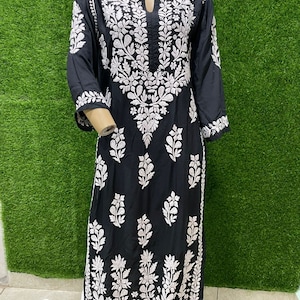 Kurti de algodão modal preto: bordado Lucknow Chikankari, roupa étnica festiva