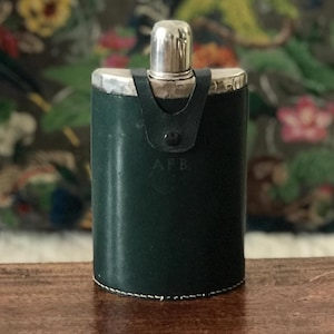 Army Air Force 1955-Flasche mit kieferngrünem Lederbezug
