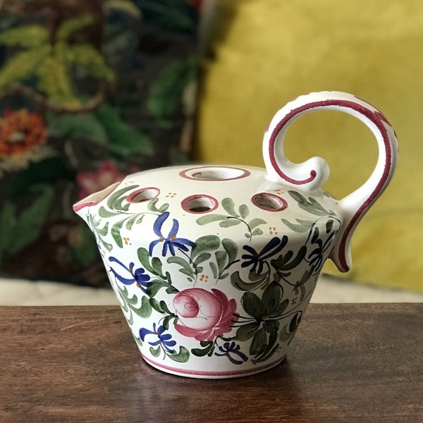 Pique-fleur arrosoir en céramique décoré à la main