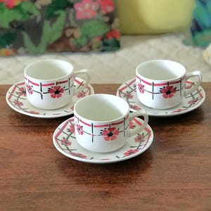 Ensemble de 3 tasses et sous-tasses à café décor Monique de Céranord Saint Amand Nord