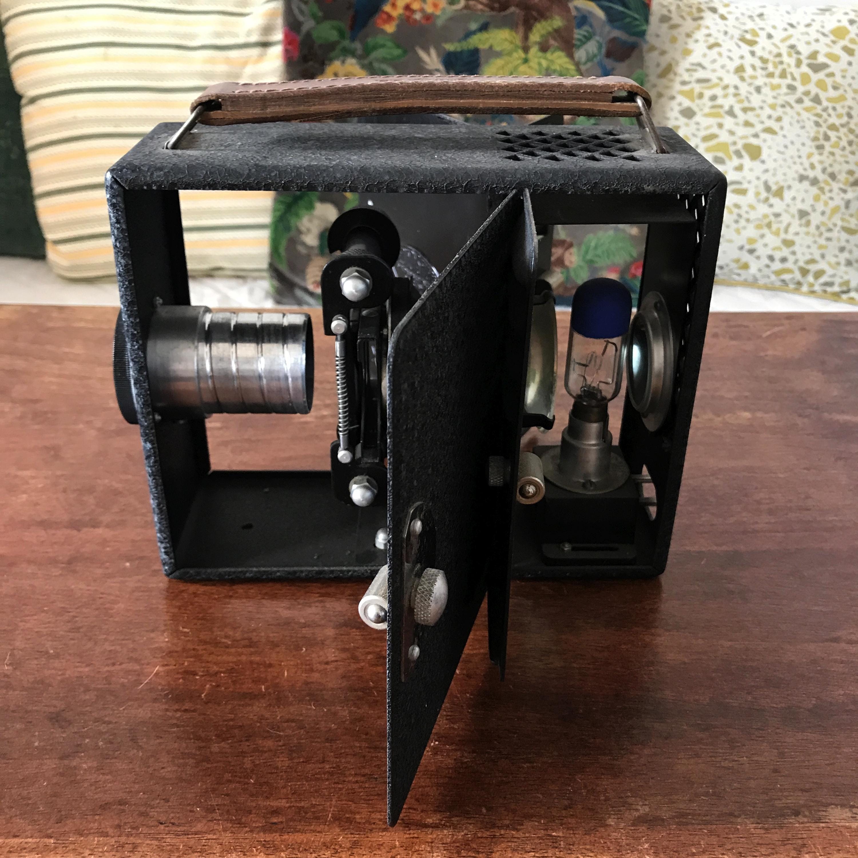 Projecteur CAMERAFIX Années 50 – Pour Films Fixes Et Diapositives – 220V