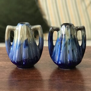 アルフォンス・ムートン作とされるサン・ユゼの小さな陶器の花瓶一対